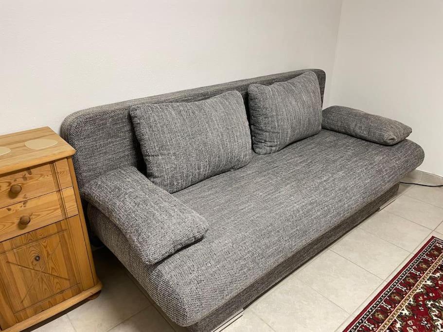 Comfortable Apartment In Commercial Centre Unterhaching Exteriör bild