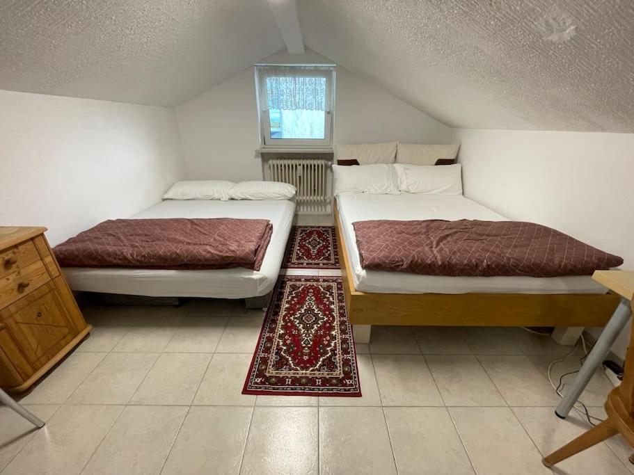 Comfortable Apartment In Commercial Centre Unterhaching Exteriör bild